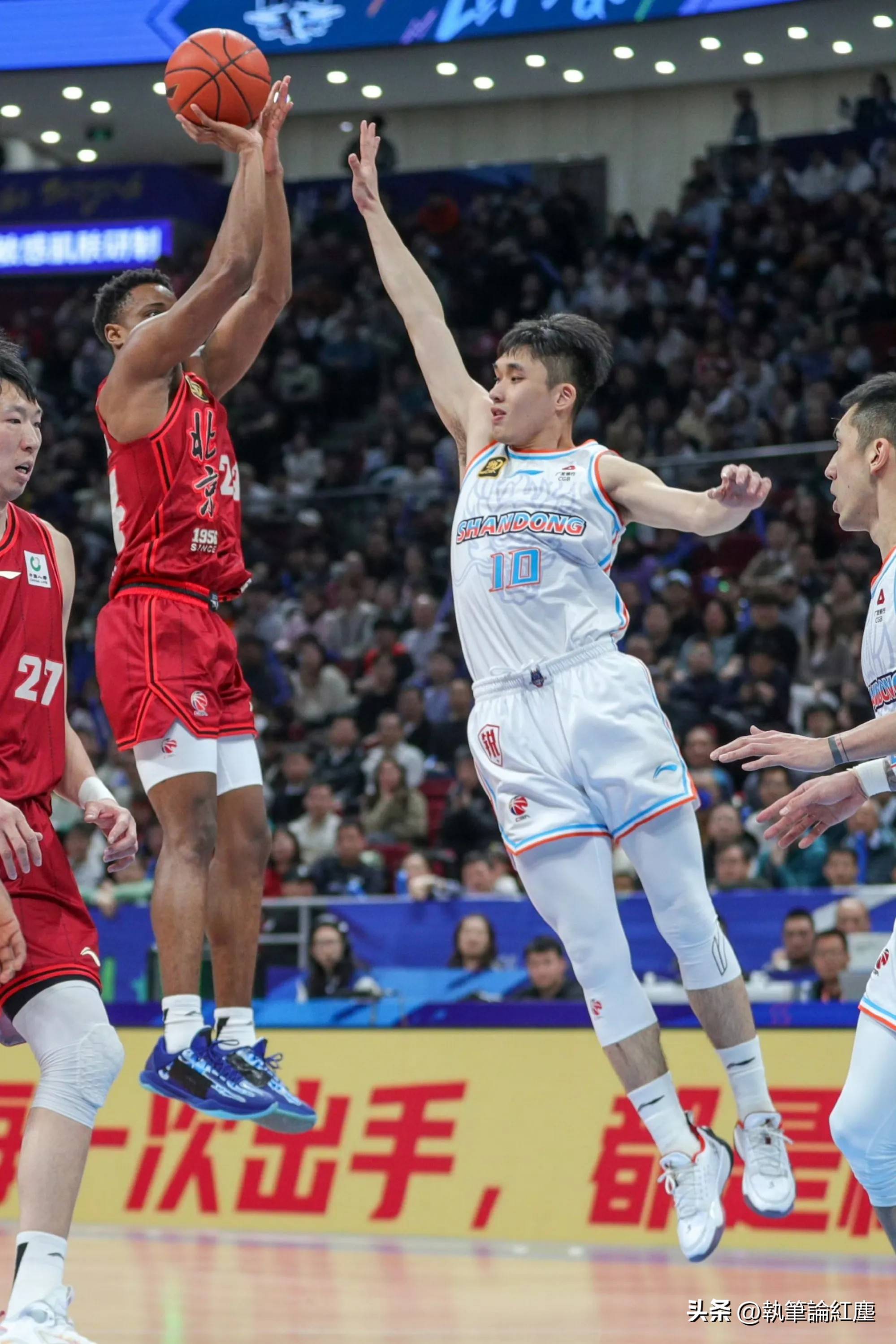 包含北京首钢战胜青岛，联赛不败的词条